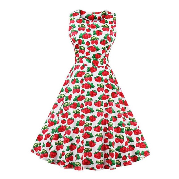 Glitz and Glam Dresses & Skirts - 🍓🎉HP!!!🎉Strawberry Dress🍓